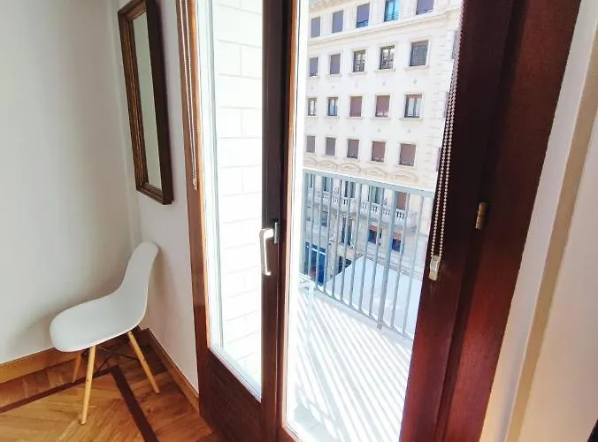 Spacious Confortable Next And Pintxos Area *