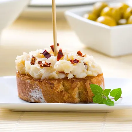 Spacious Confortable Next And Pintxos Area