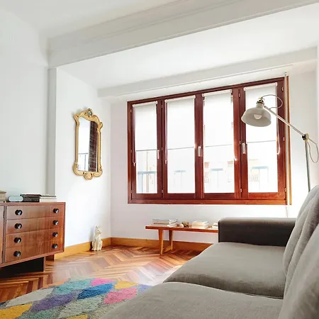 Spacious Confortable Next And Pintxos Area Daire *